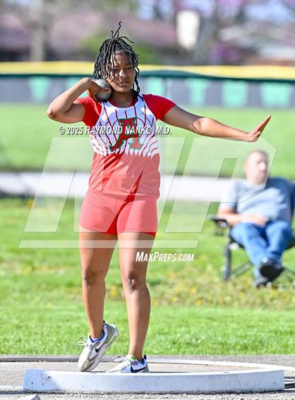Thumbnail 3 in Yorktown Triangular (Shot Put) photogallery.