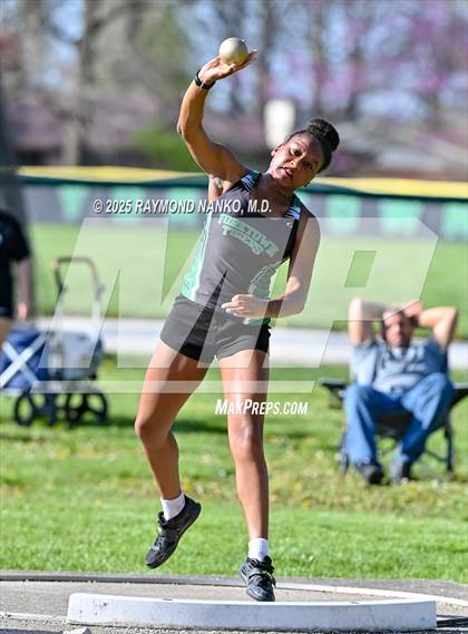 Thumbnail 1 in Yorktown Triangular (Shot Put) photogallery.