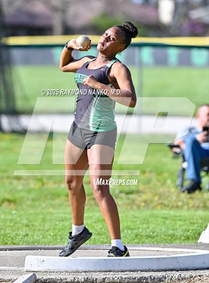 Thumbnail 2 in Yorktown Triangular (Shot Put) photogallery.