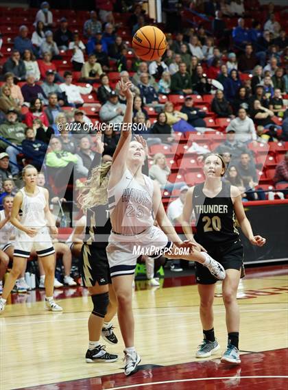 Thumbnail 1 in Ridgeline vs. Desert Hills (UHSAA 4A Final) photogallery.