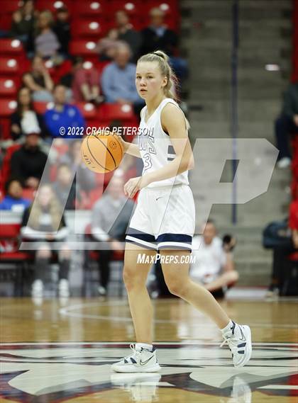 Thumbnail 3 in Ridgeline vs. Desert Hills (UHSAA 4A Final) photogallery.