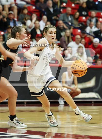 Thumbnail 3 in Ridgeline vs. Desert Hills (UHSAA 4A Final) photogallery.
