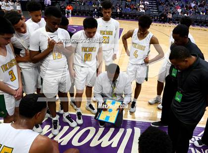 Thumbnail 3 in Vanden vs Central Catholic (CIF SJS D3 Final) photogallery.