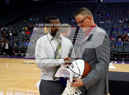 Thumbnail 2 in Vanden vs Central Catholic (CIF SJS D3 Final) photogallery.