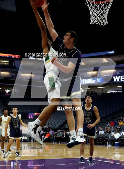 Thumbnail 3 in Vanden vs Central Catholic (CIF SJS D3 Final) photogallery.