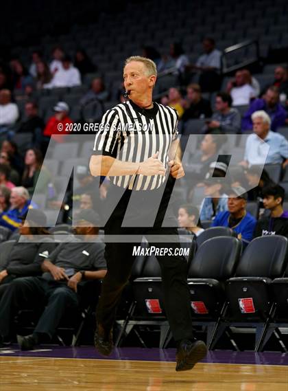 Thumbnail 2 in Vanden vs Central Catholic (CIF SJS D3 Final) photogallery.