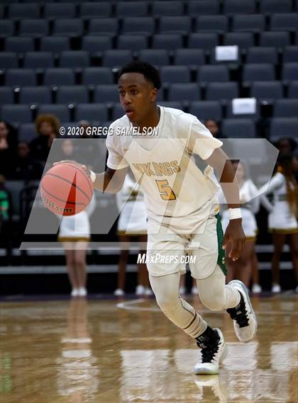Thumbnail 2 in Vanden vs Central Catholic (CIF SJS D3 Final) photogallery.