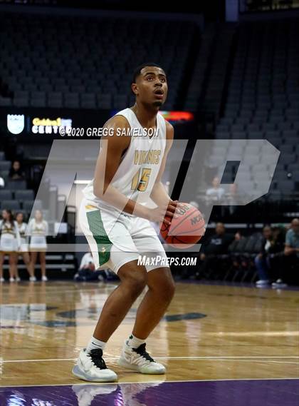 Thumbnail 1 in Vanden vs Central Catholic (CIF SJS D3 Final) photogallery.