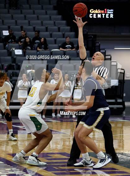 Thumbnail 2 in Vanden vs Central Catholic (CIF SJS D3 Final) photogallery.