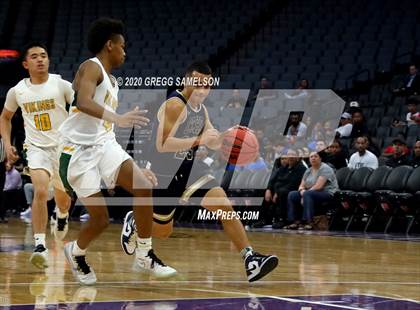 Thumbnail 3 in Vanden vs Central Catholic (CIF SJS D3 Final) photogallery.