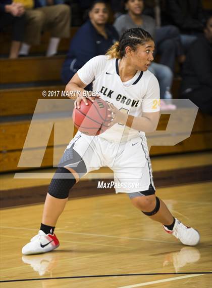 Thumbnail 2 in Elk Grove vs. Turlock photogallery.