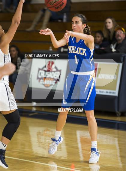Thumbnail 3 in Elk Grove vs. Turlock photogallery.