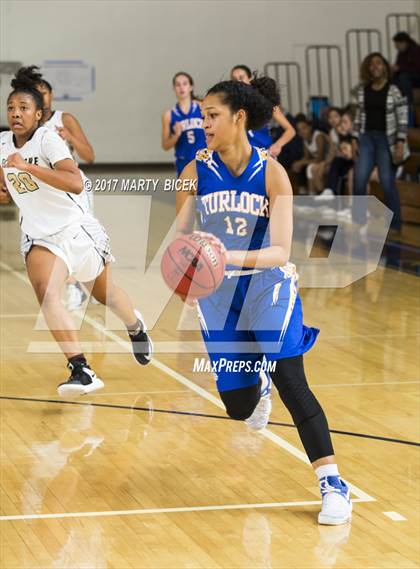 Thumbnail 2 in Elk Grove vs. Turlock photogallery.