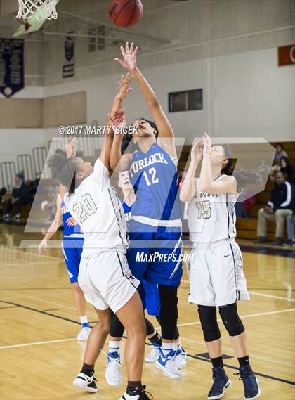 Thumbnail 3 in Elk Grove vs. Turlock photogallery.