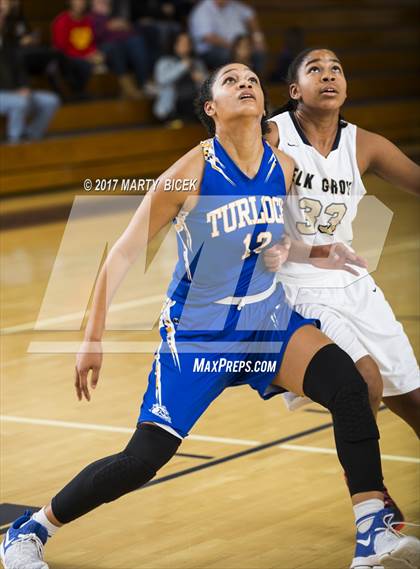 Thumbnail 3 in Elk Grove vs. Turlock photogallery.
