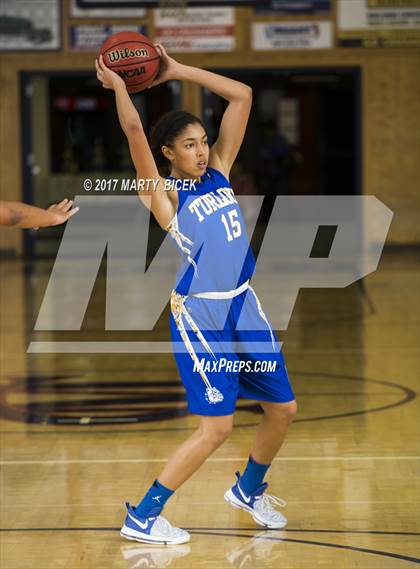 Thumbnail 2 in Elk Grove vs. Turlock photogallery.