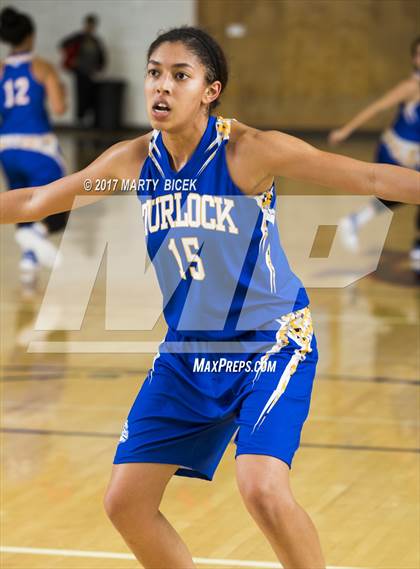 Thumbnail 1 in Elk Grove vs. Turlock photogallery.