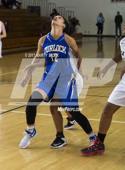 Thumbnail 1 in Elk Grove vs. Turlock photogallery.