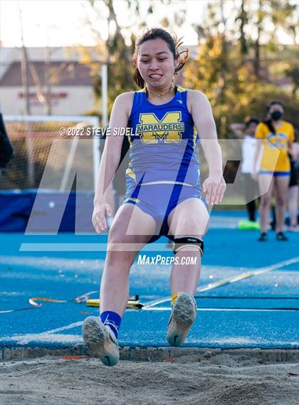 Thumbnail 3 in City Conference Cross League Scrimmage photogallery.
