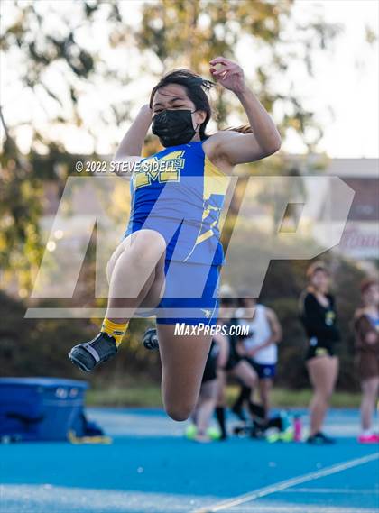 Thumbnail 2 in City Conference Cross League Scrimmage photogallery.