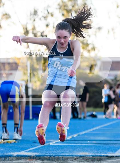 Thumbnail 2 in City Conference Cross League Scrimmage photogallery.