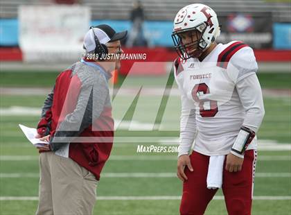 Thumbnail 1 in Fordyce vs. Junction City (AAA 2A Final) photogallery.
