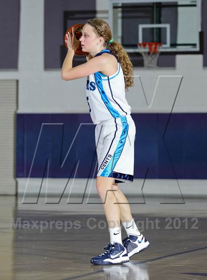 Thumbnail 1 in Royal vs. Saugus photogallery.