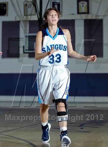 Thumbnail 1 in Royal vs. Saugus photogallery.