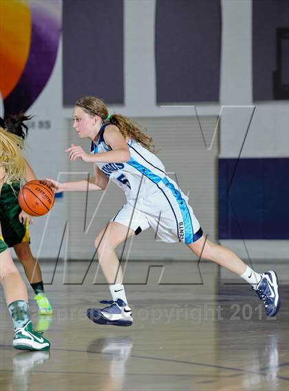 Thumbnail 1 in Royal vs. Saugus photogallery.