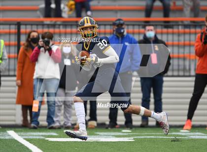 Thumbnail 3 in Ironton vs. Kirtland (OHSAA D5 Final) photogallery.