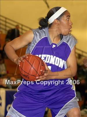 Thumbnail 3 in Piedmont vs Sacred Heart Cathedral (CIF NorCal D4 Final) photogallery.