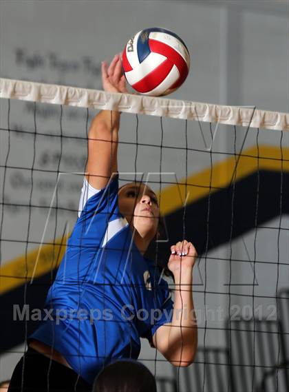 Thumbnail 2 in Pflugerville @ Stony Point photogallery.
