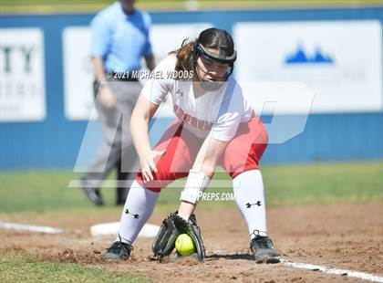 Thumbnail 1 in Farmington @ Clarksville (AAA 4A 1st Round Playoff) photogallery.