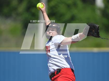 Thumbnail 1 in Farmington @ Clarksville (AAA 4A 1st Round Playoff) photogallery.
