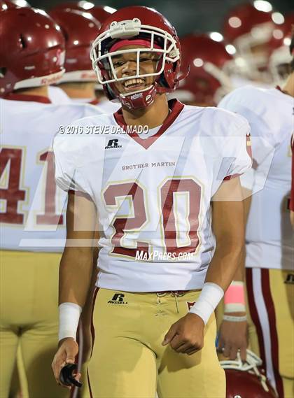 Thumbnail 1 in Holy Cross vs. Brother Martin photogallery.