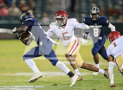 Thumbnail 1 in Holy Cross vs. Brother Martin photogallery.