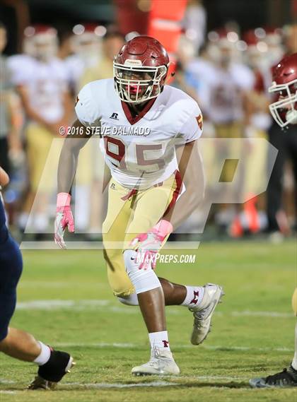 Thumbnail 3 in Holy Cross vs. Brother Martin photogallery.