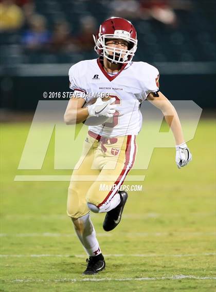 Thumbnail 3 in Holy Cross vs. Brother Martin photogallery.