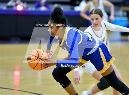 Thumbnail 2 in Bentonville vs. North Little Rock (AAA 6A Second Round Playoff) photogallery.