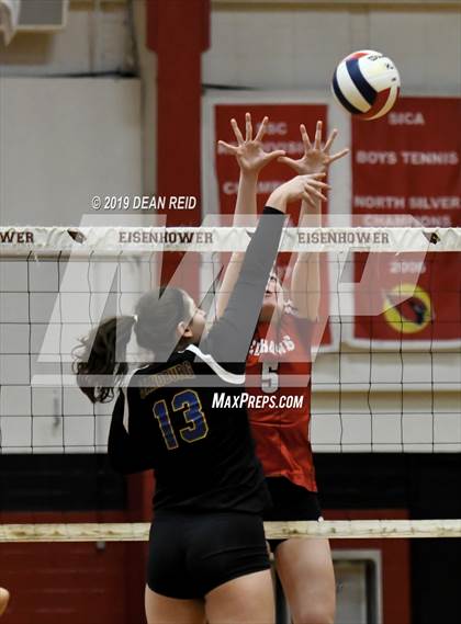 Thumbnail 1 in Sandburg vs. Marist (IHSA 4A Super-Sectional) photogallery.