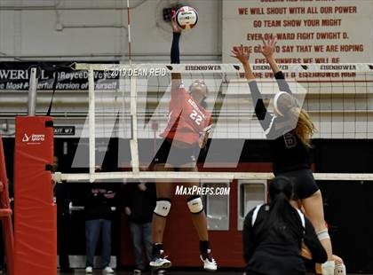 Thumbnail 2 in Sandburg vs. Marist (IHSA 4A Super-Sectional) photogallery.
