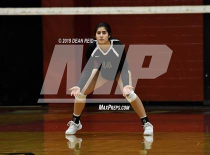 Thumbnail 2 in Sandburg vs. Marist (IHSA 4A Super-Sectional) photogallery.