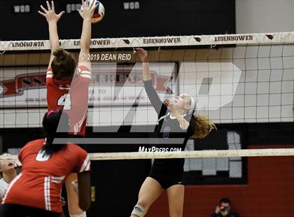 Thumbnail 1 in Sandburg vs. Marist (IHSA 4A Super-Sectional) photogallery.