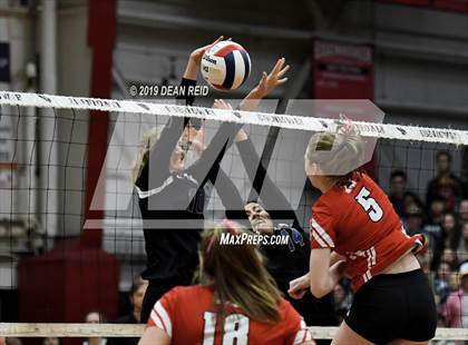 Thumbnail 2 in Sandburg vs. Marist (IHSA 4A Super-Sectional) photogallery.