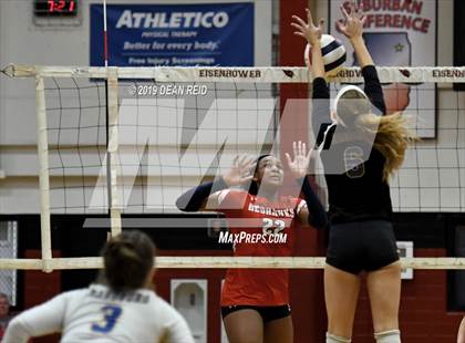 Thumbnail 3 in Sandburg vs. Marist (IHSA 4A Super-Sectional) photogallery.