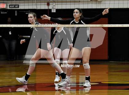 Thumbnail 1 in Sandburg vs. Marist (IHSA 4A Super-Sectional) photogallery.