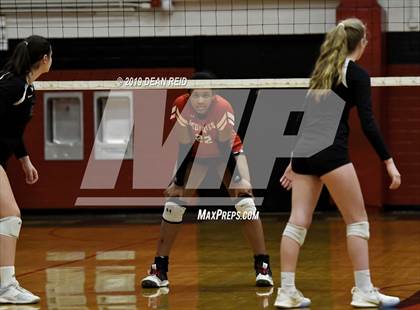 Thumbnail 3 in Sandburg vs. Marist (IHSA 4A Super-Sectional) photogallery.