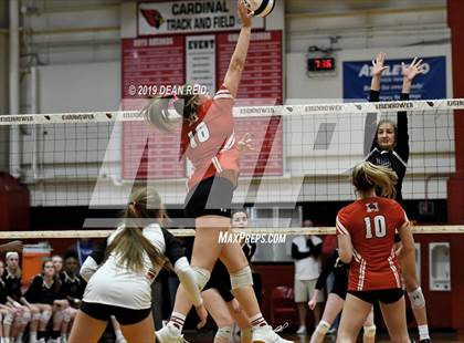 Thumbnail 1 in Sandburg vs. Marist (IHSA 4A Super-Sectional) photogallery.