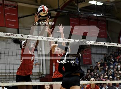 Thumbnail 1 in Sandburg vs. Marist (IHSA 4A Super-Sectional) photogallery.