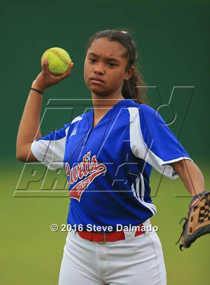 Thumbnail 2 in John Curtis Christian @ Archbishop Chapelle photogallery.
